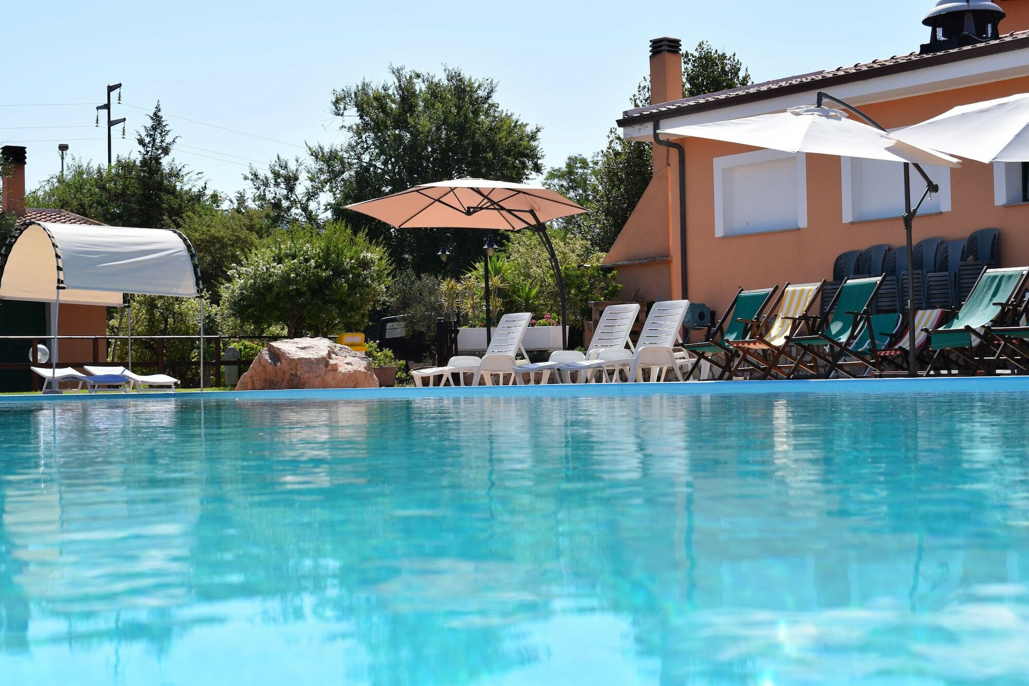 Hotel Montiruju Santa Maria Coghinas Экстерьер фото